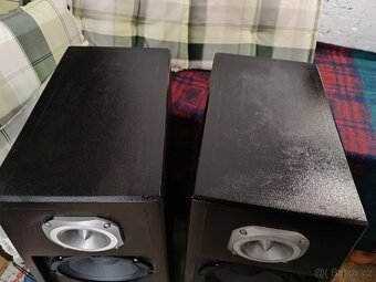 Obří sloupová repra inspirovaná JBL - 3