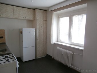 Pronájem bytu 1+1,35 m2, Valašské Meziříčí - 3