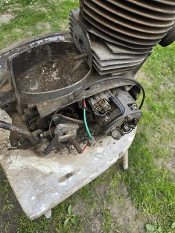 Motor z Jawa 353 - 3
