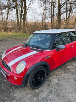 Mini Cooper One 1.6 66kw - 3