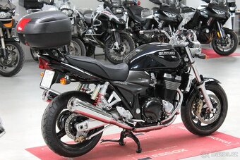 Suzuki GSX 1400 2004 39 tis. km - 3
