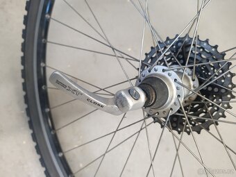 Zapletená kola Shimano XT M750 - 3