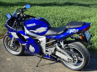 Yamaha R6 - 3