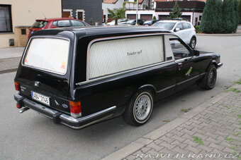 Pohřební auto obytné - 3