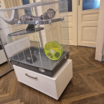 Klec na drobné savce Jenny se skříňkou na věci - 3