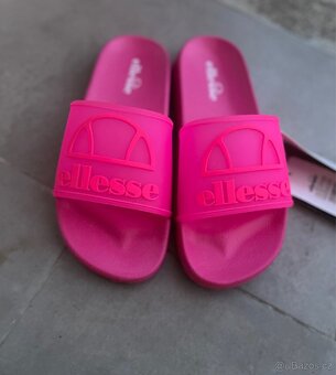 Dámské pantofle Ellesse 38 - 3