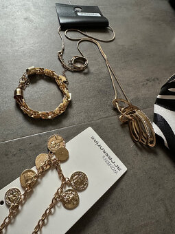 Nové krásné dámské doplňky - 3