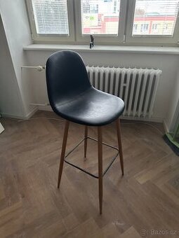 Pěkné barové židle - 3 kusy za cenu jedné - 3