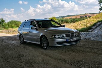 BMW E39 540i Tour 6q Exclusive edition | 2003 - 3