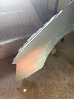 Přední blatníky na Superb III - 3