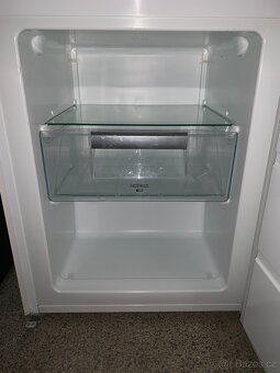 Vestavná lednice ELECTROLUX ENN2803LOW - 3