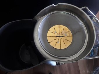 Odšťavňovač Breville Professional 800 Collection - 3
