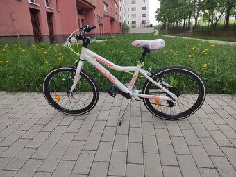 Dětské kolo Core Nipper 20" pro holčičku 6-9 let - 3