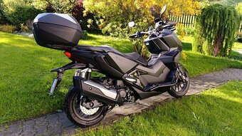 Honda ADV 350 - 3