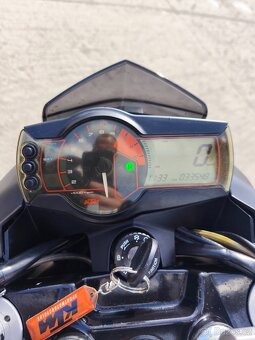 KTM Super Duke 990 - 3