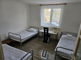 ubytovaní na Praze 9. 18min ČERNY MOST - 3