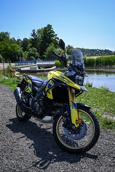 suzuki v-strom 1050 DE - 3