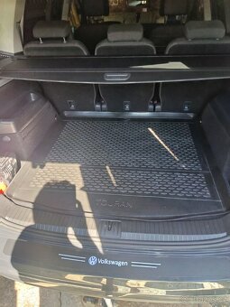 Volkswagen Touran 2.0 TDI - 3