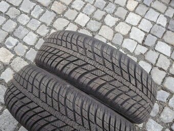 ZIMNÍ PNEU 185/60R15 NEXEN - 3