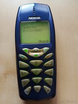Nokia 3510 s novou baterii - 3