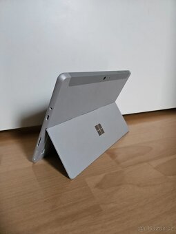 Microsoft Surface Go 3 + klávesnice, stylus, obal, nabíječky - 3