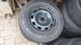 Kola zimní 15", Š OCTAVIA I, VW, SEAT, 5x100, pneu 195/65/1 - 3