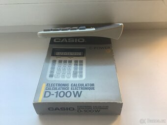 Kalkulačka Casio - 3