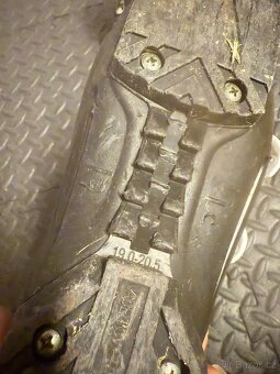 Lyžáky Nordica 4 přezky, vložka na nohu 20cm. - 3