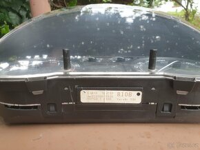 Škoda Octavia 1 budíky tachometr - 3