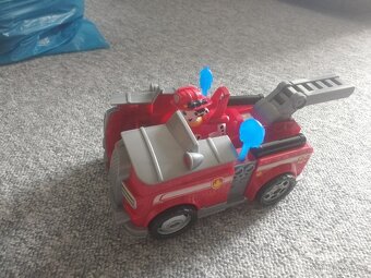 Aut/ letadlo Marshal - 3