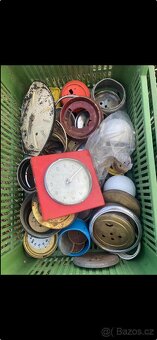 Staré díly na budíky a hodiny - 3