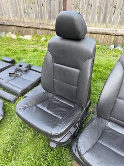 Sedačky BMW E61 - kožené, pěkné - 3