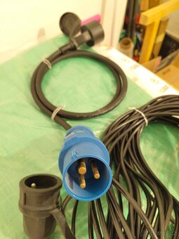 Kempingový kabel s prodlužkou - 3