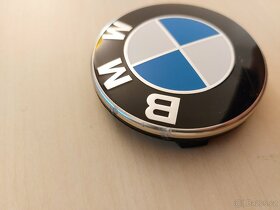Středová krytka značky BMW D=64,5mm - 3