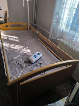 Elektrická polohovací postel - 3