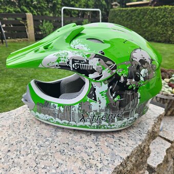 Dětská helma na motorku - 3