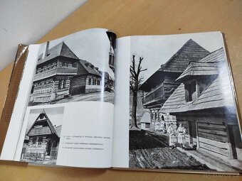 Drevené stavby na Slovensku--1983--Eugen Lazisťan, Ján Micha - 3