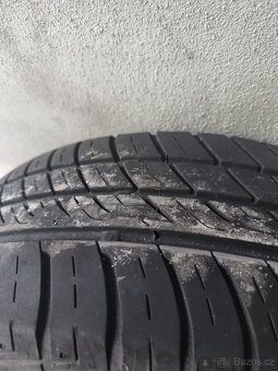 Letní pneu 185/60 R14 s disky - 3