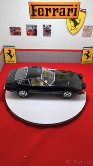 Ferrari 365 GTB4 1:18 Kyosho - 3
