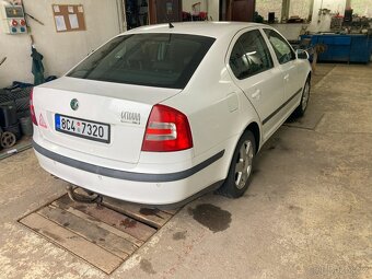 Škoda Octavia 1,9 TDI Elegance - 3