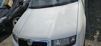 Škoda Fabia 1 kapota, blatníky, nárazník chladiče - 3