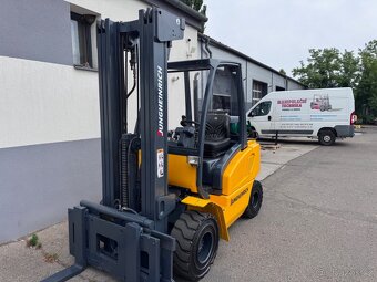 Vysokozdvižný vozík Jungheinrich 3t LPG triplex po REPASI - 3