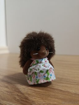 Sylvanian Families - Hedgehog Family - 3