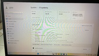 HP ProBook 455 G7 - Ryzen 4500U, 16 GB DDR 4, 256 GB NVMe SS - 3