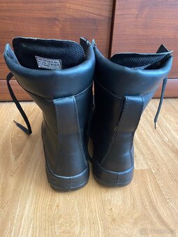 Kanady vel. 45 - 3