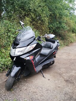 Suzuki Burgman 400 - 3
