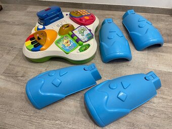 Interaktivní dětský stoleček Fisher Price - 3