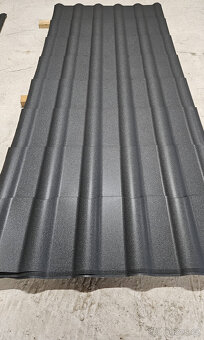 Prodám krásnou plechovou krytinu ve tvaru tašky - 3