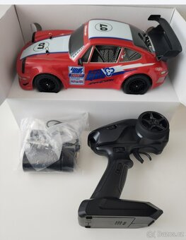 RC model Porsche - 3