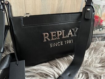 Kabelka Replay - 3